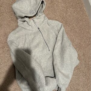 Lululemon scuba half zip